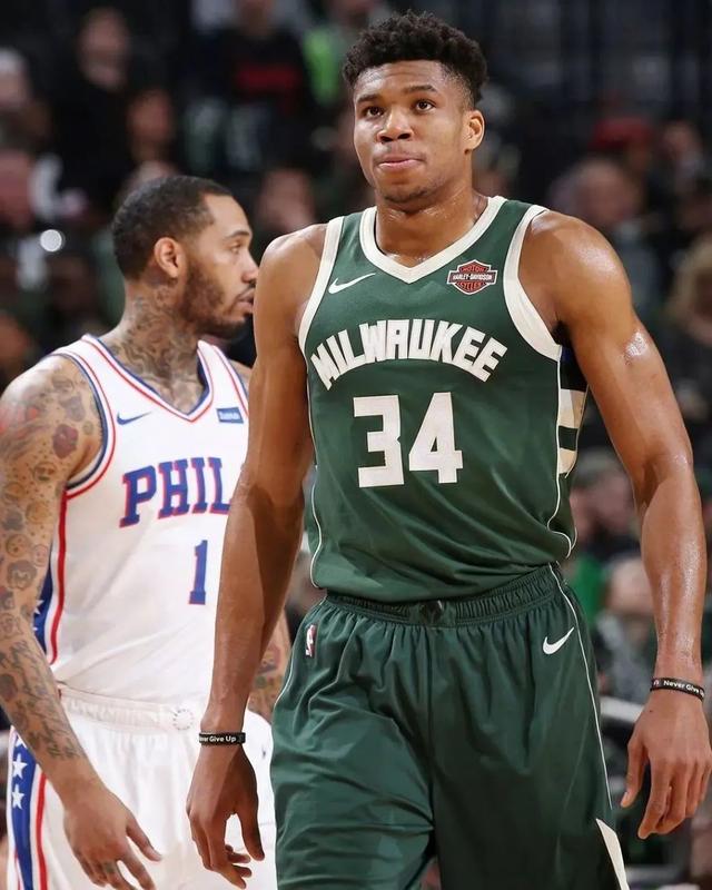 欧冠夺冠概率更新：阿森纳22.6%领跑，拜仁第二巴黎第三（欧冠夺冠概率榜新鲜出炉：阿森纳以22.6%居首，拜仁第二、巴黎第三）