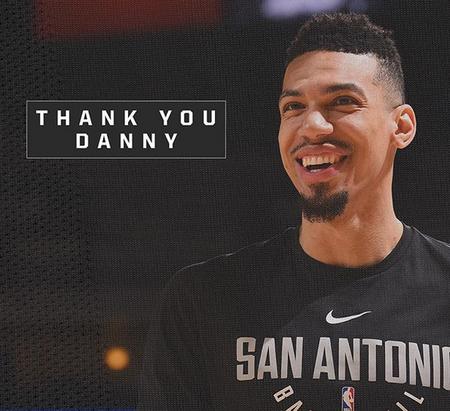 恐怖如斯！约基奇本赛季场均得分第3 助攻&篮板第1 两双&三双第1（统治力爆棚！约基奇本季得分第3、助攻篮板第1，两双三双均第一）