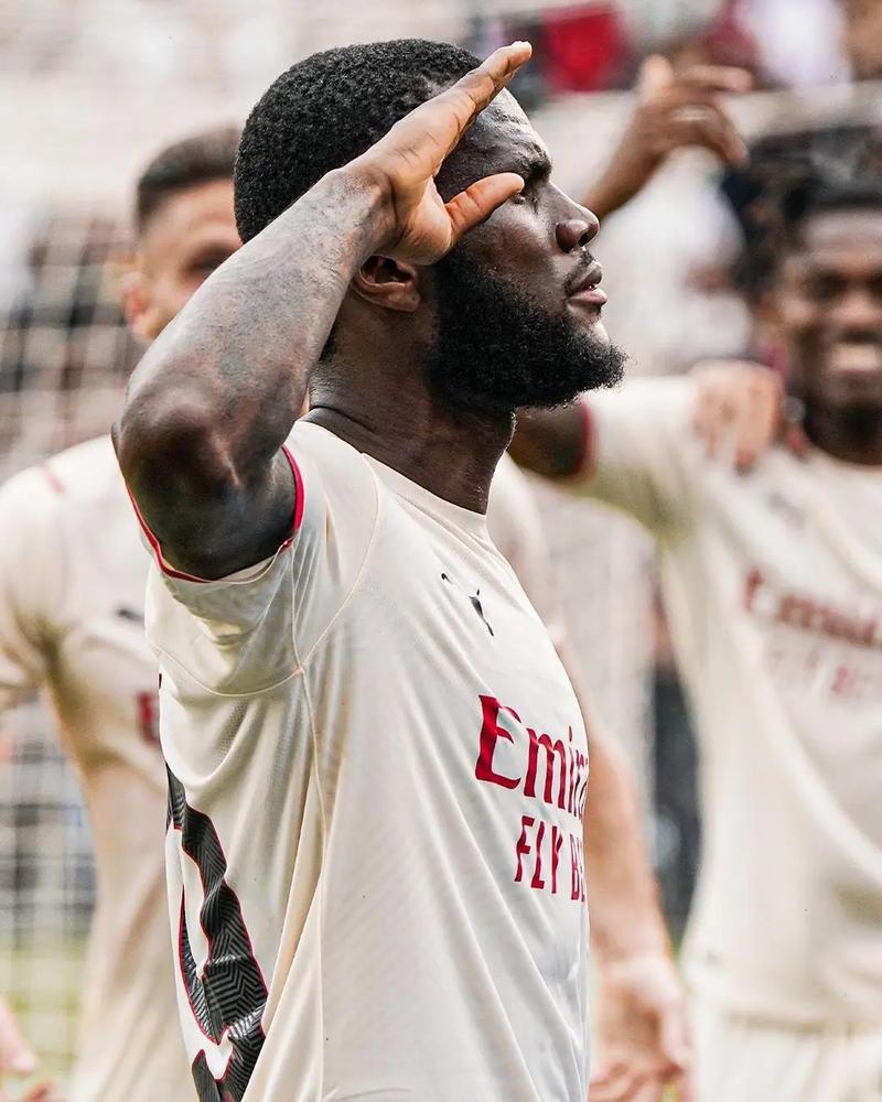 队记：恩比德&乔治对阵湖人都升级为大概率出战（恩比德、乔治战湖人出场状态更新：均为大概率出战）