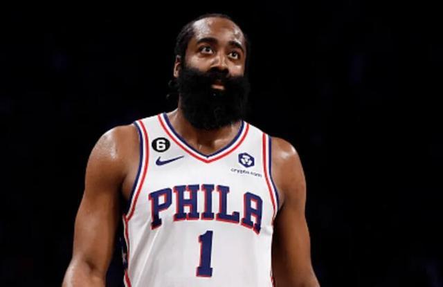 洪明甫：会派分析师去看非洲杯；世界杯阵容可能有新面孔（洪明甫称将派分析师赴非洲杯观赛，世界杯阵容或迎新面孔）