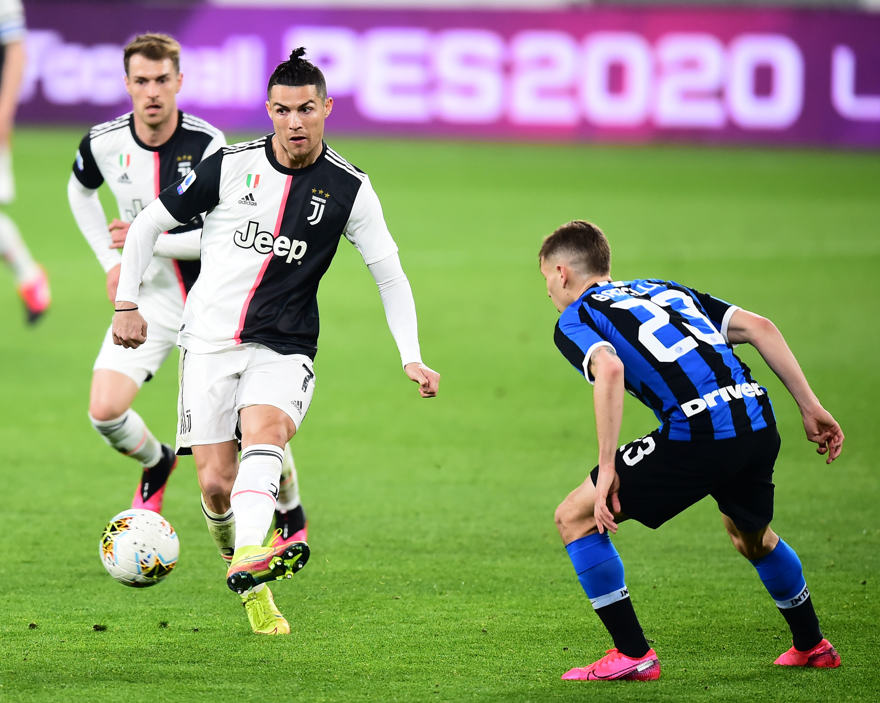 官方：天空体育获得2027-2031年欧联杯与欧协联的转播权（官方宣布：天空体育拿下2027-2031年欧联杯与欧协联转播权）