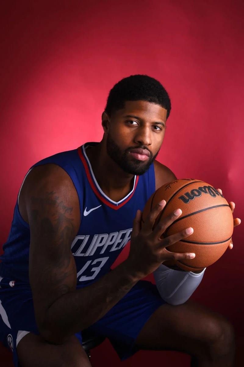 外媒：谢菲联、美因茨等多家俱乐部有意韩国国脚边卫薛英佑（外媒称谢菲联、美因茨等多队看中韩国国脚边卫薛英佑）