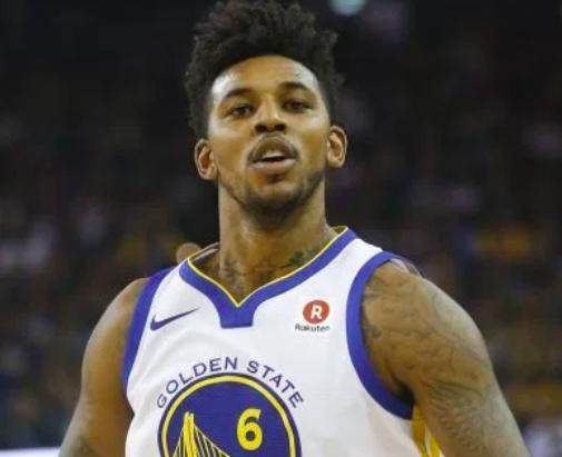 韩媒：韩足协要求蔚山HD对申台龙涉嫌殴打球员一事展开调查（韩媒：韩足协促蔚山HD就申台龙涉嫌殴打球员一事启动调查）