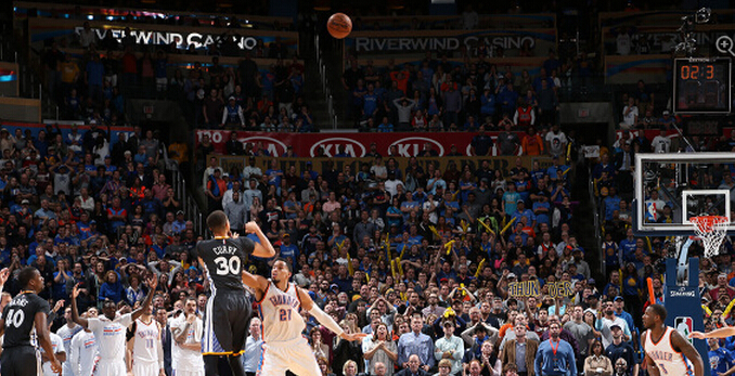 有传闻称雷吉隆未与前女友分手时就与现女友交往，被后者否认（网传雷吉隆与现任交往时尚未与前任分手，现女友辟谣）